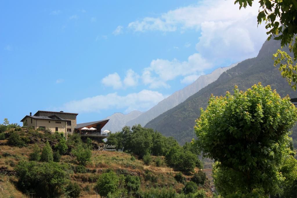 La Llardana Guest House Benasque Exterior photo